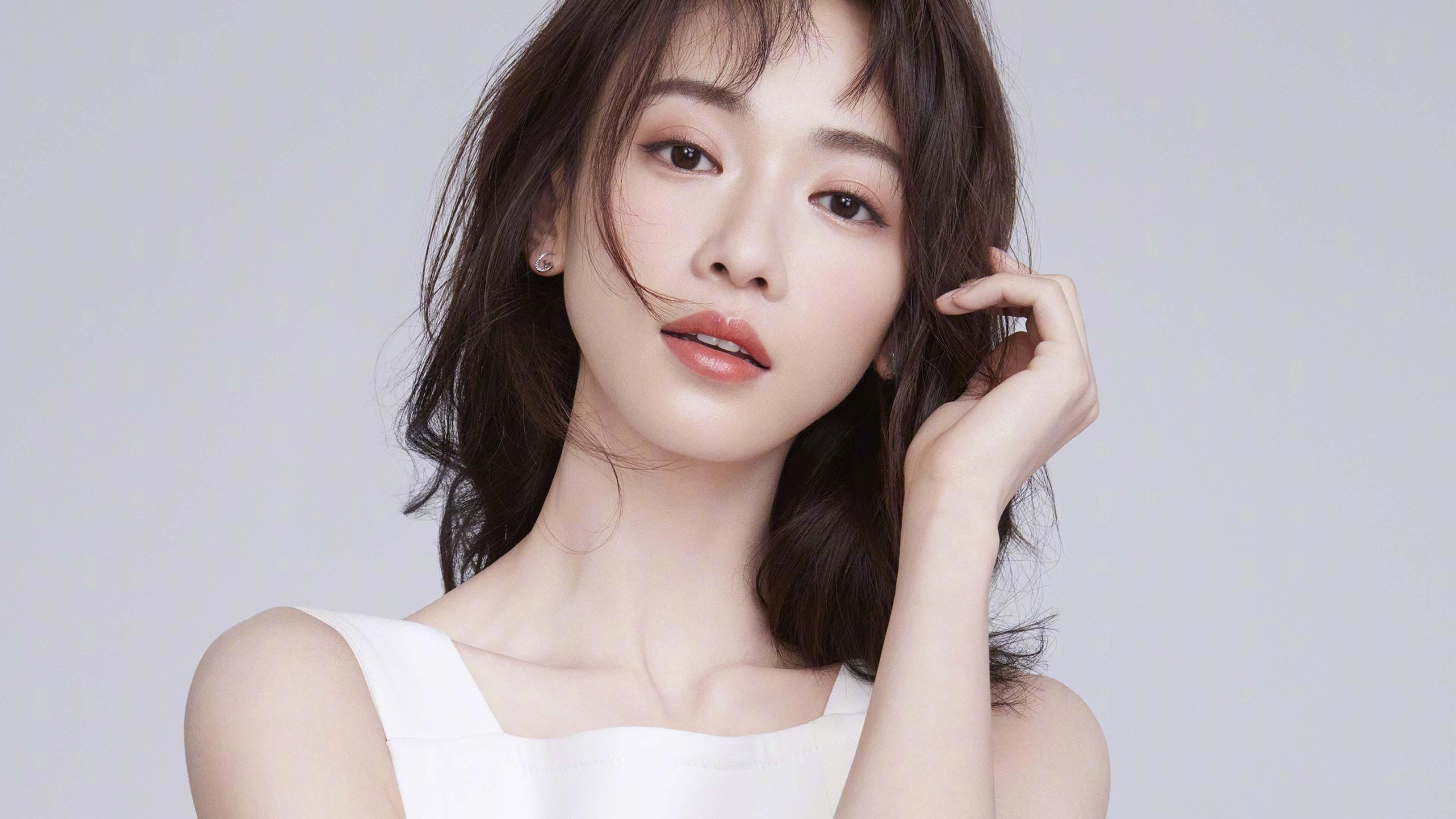 _水上摩托花式表演：速度与激情的完美结合_，水上摩托表演视频